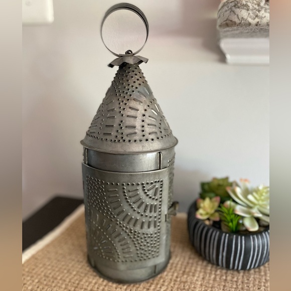 ANTIQUE PIERCED METAL TIN PUNCHED CANDLEHOLDER LANTERN - Picture 1 of 12